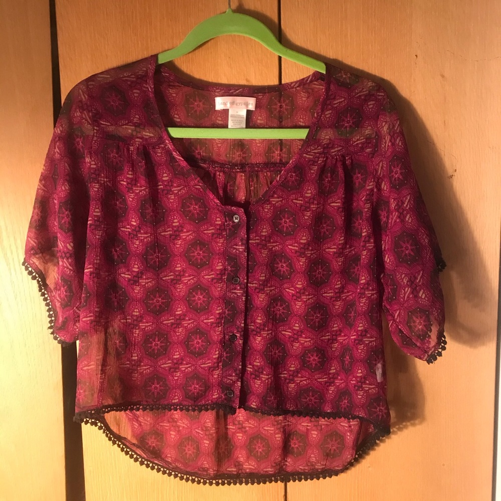 Band of Gypsies Crop blouse Sz XS
SKU # 165